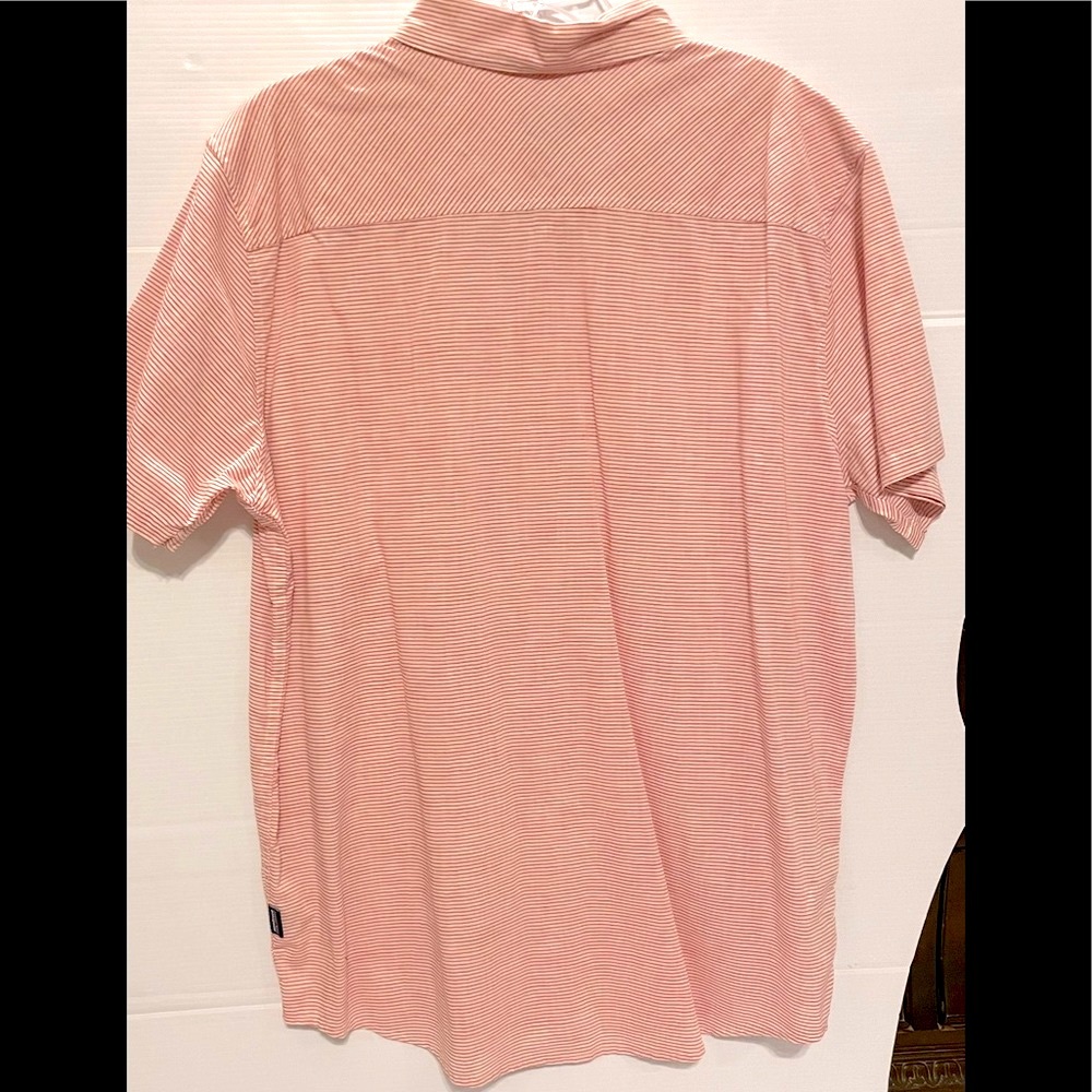 NWOT Patagonia Mens Short Sleeve Shirt / Organic cotton / one pocket Size XL - Picture 4 of 13